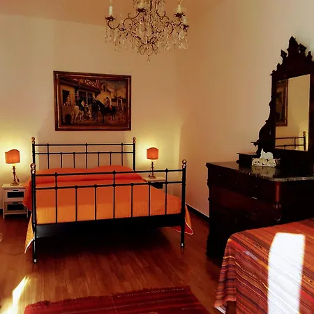 La Casa Gialla 公寓 *